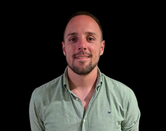 Alejandro Bernabé sonriendo